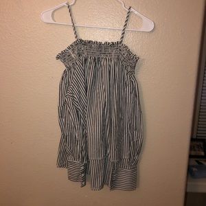 Off the shoulder ruffled top